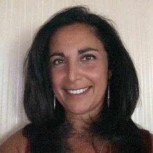 Meet your Posher, Nevine